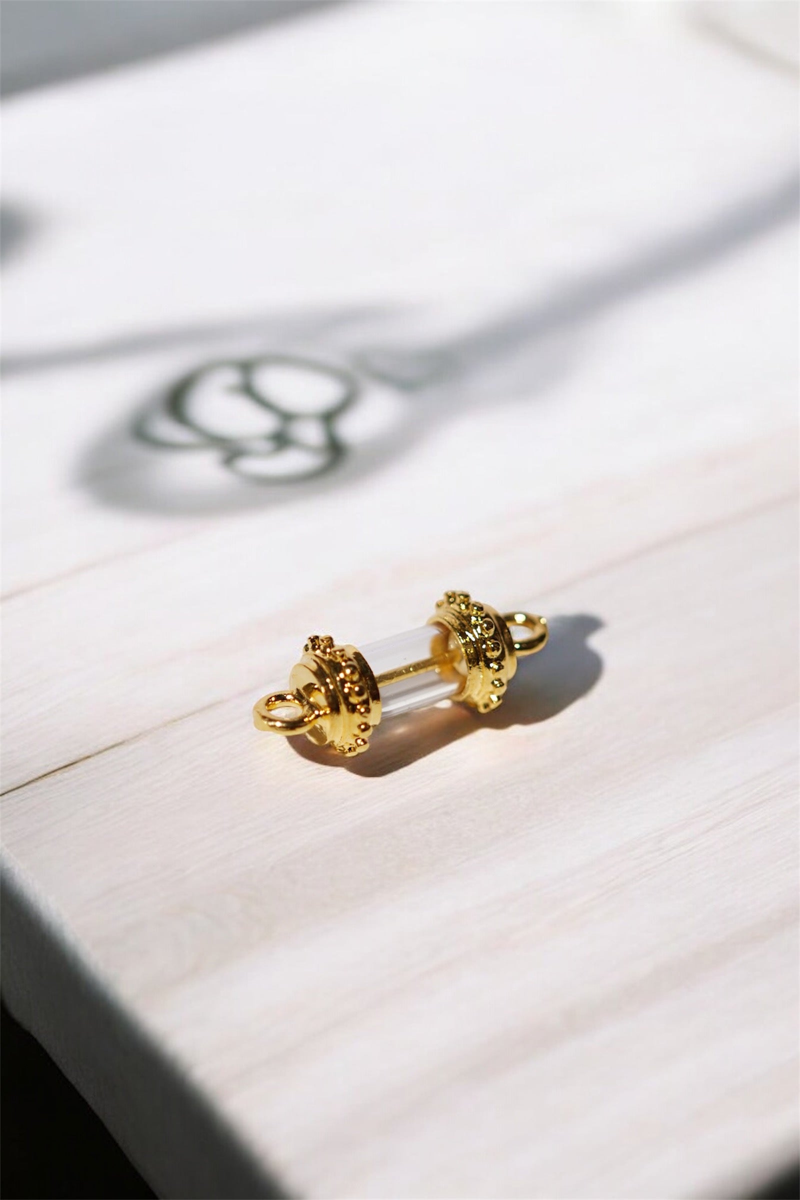 Gold Needle