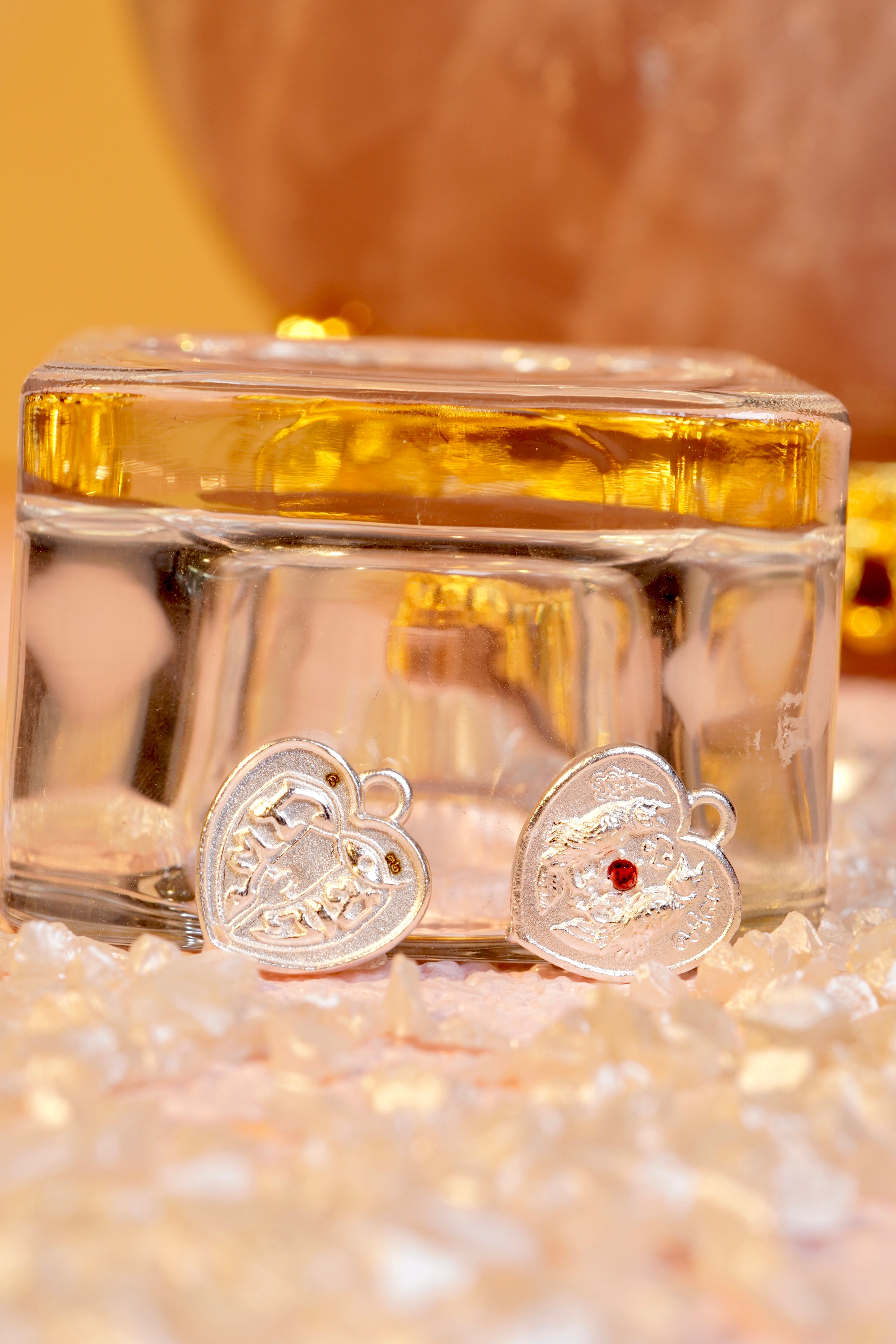 Mini Salika Heart Pendant