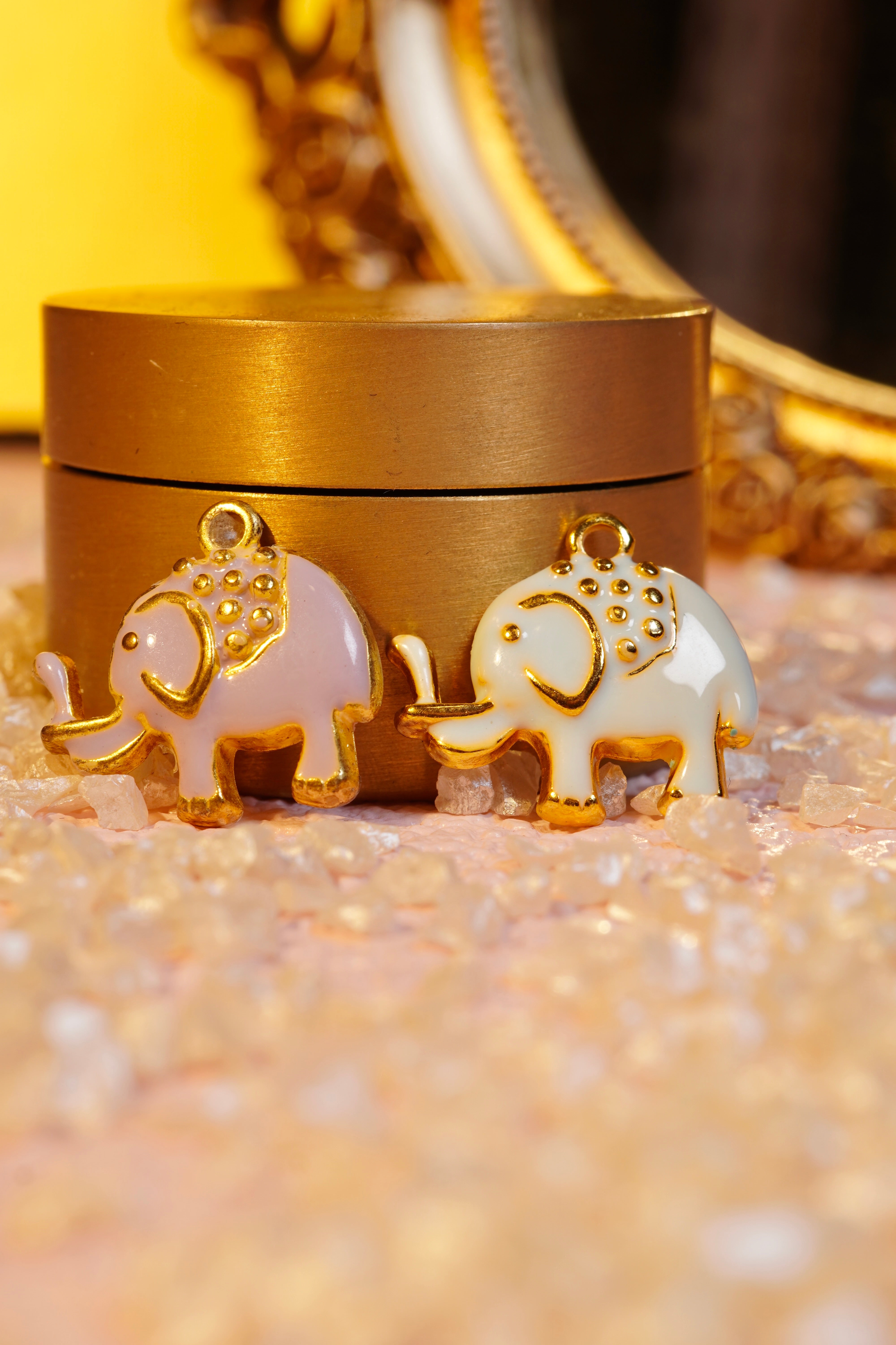 Hundred Million Elephant