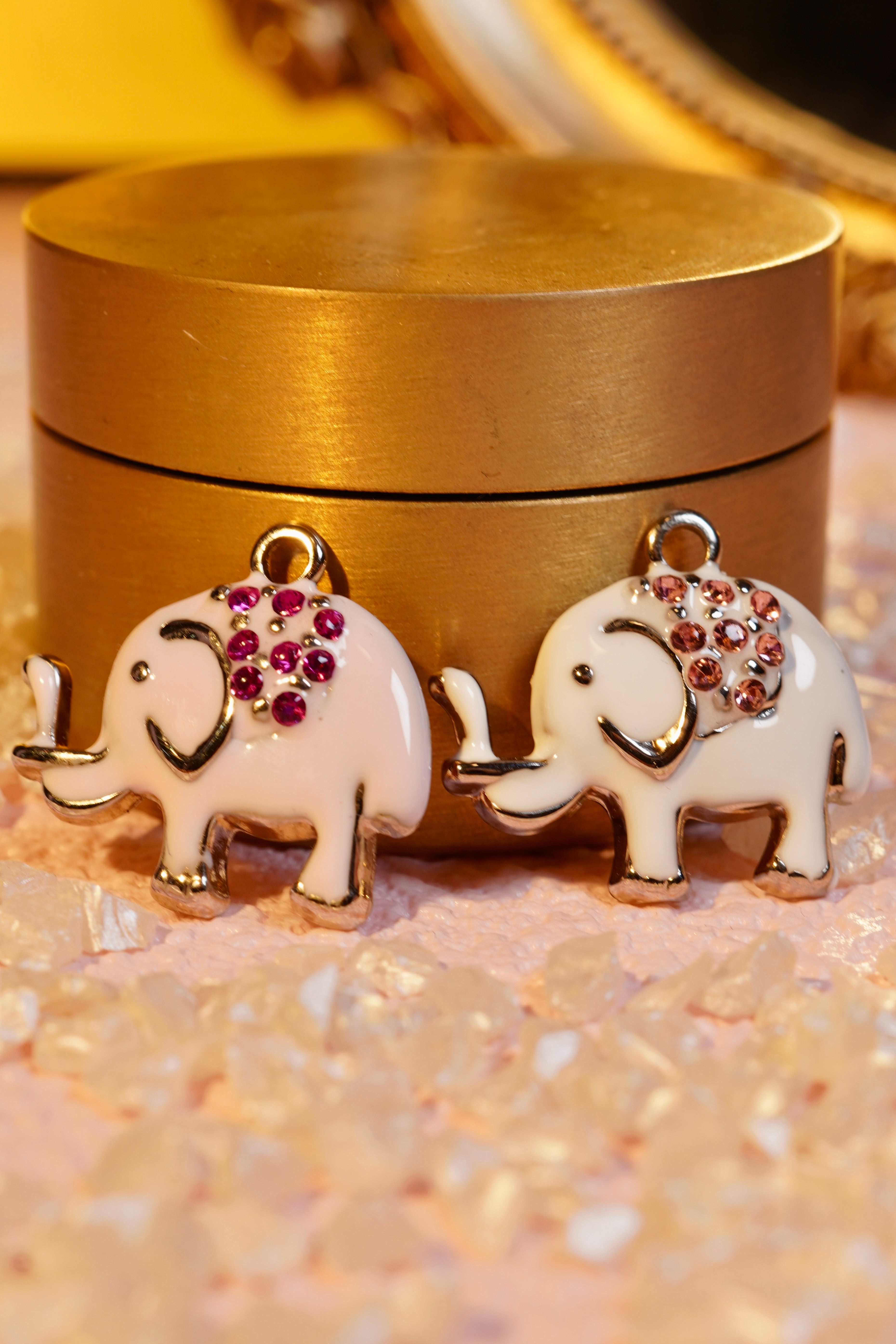 Hundred Million Elephant