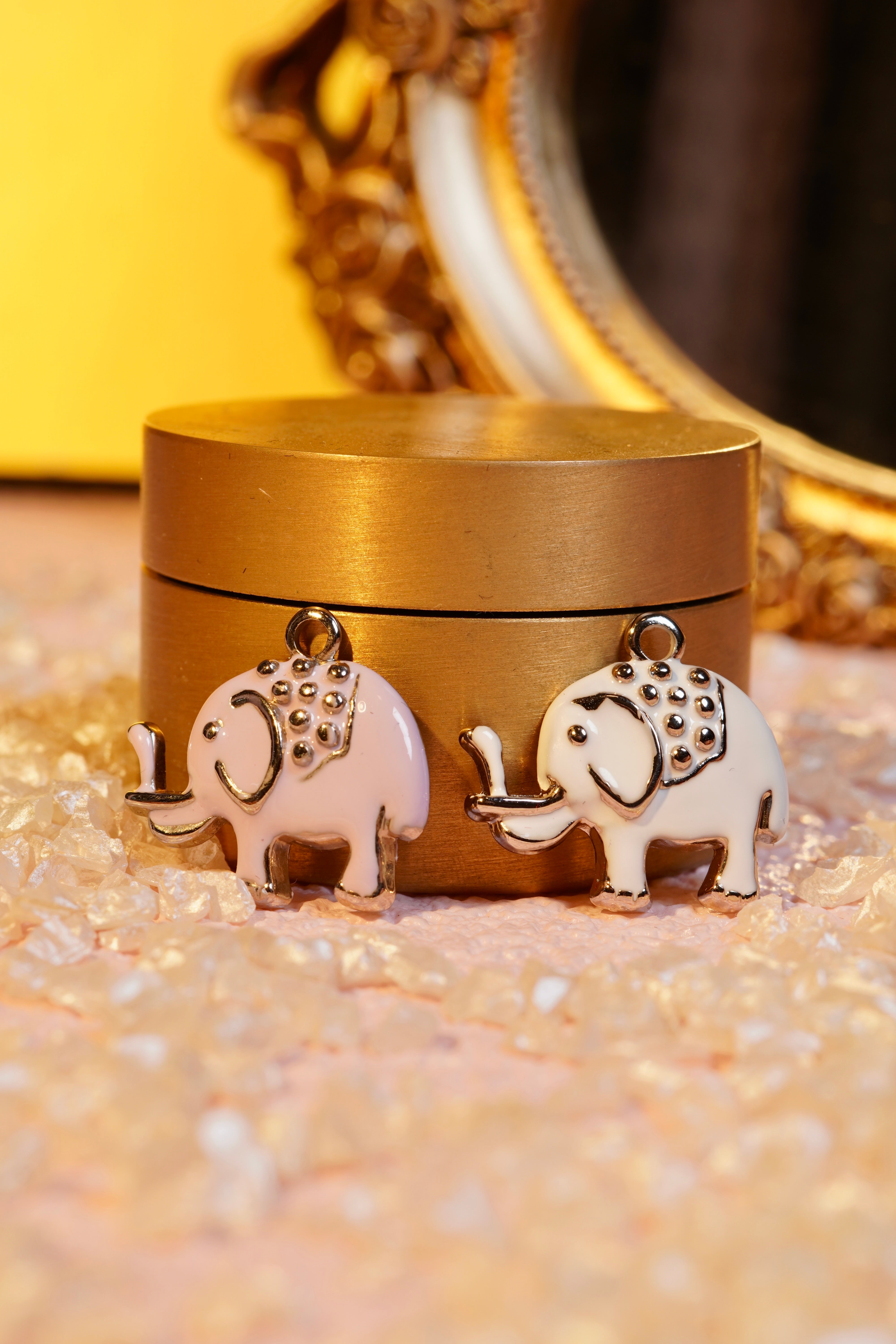 Hundred Million Elephant