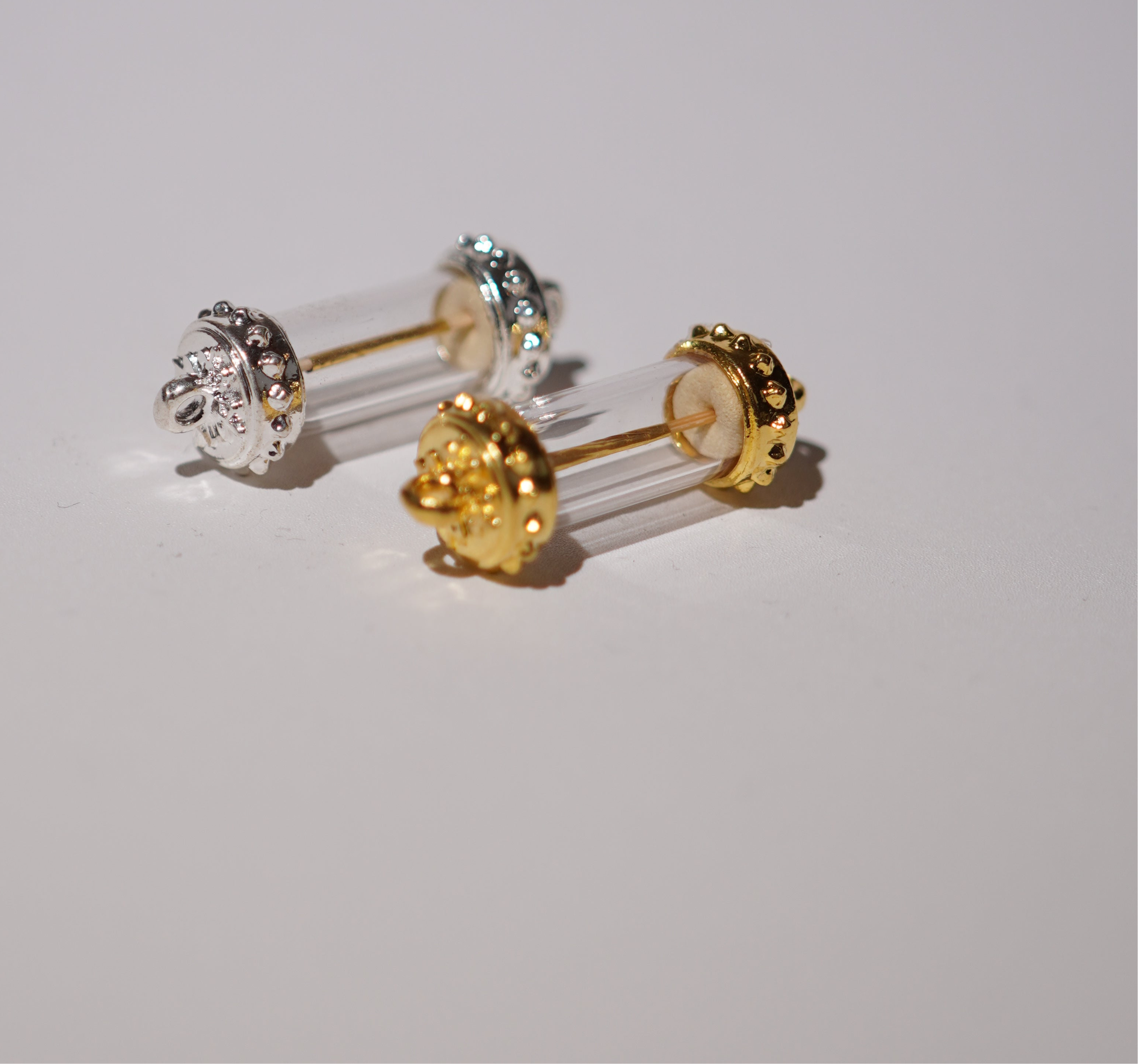 Gold Needle