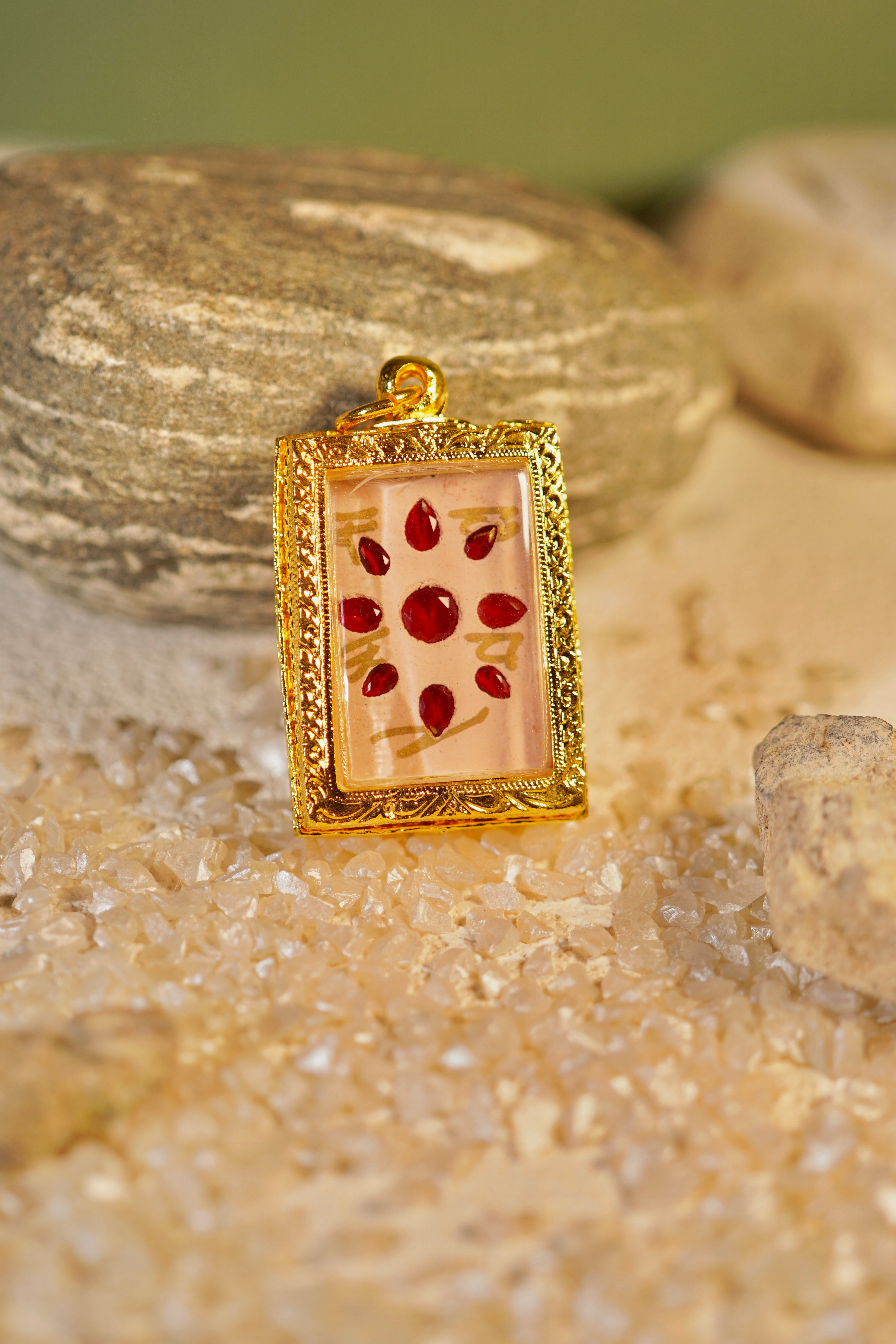 Salika 2 Tones with Ruby XL