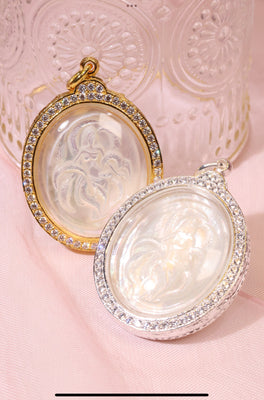 Queen of 9TF Pendant