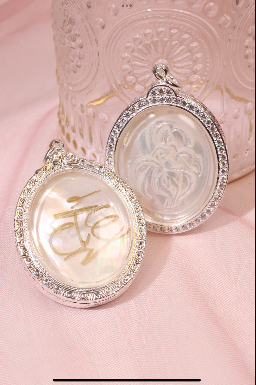 Queen of 9TF Pendant